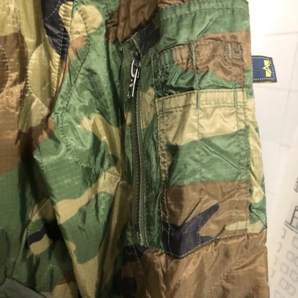 MENS ALPHA INDUSTRIES CAMO WOODLAND LINER JACKET - Picture 4 of 12
